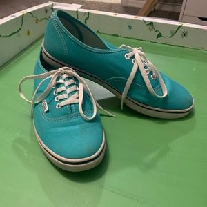 Teal vans men’s 6.5 and womens 8